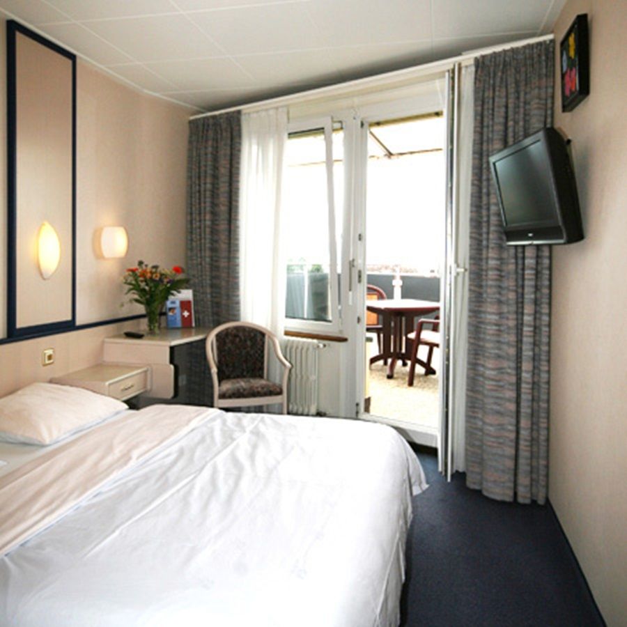 Hotel Crystal Lausanne Ruang foto
