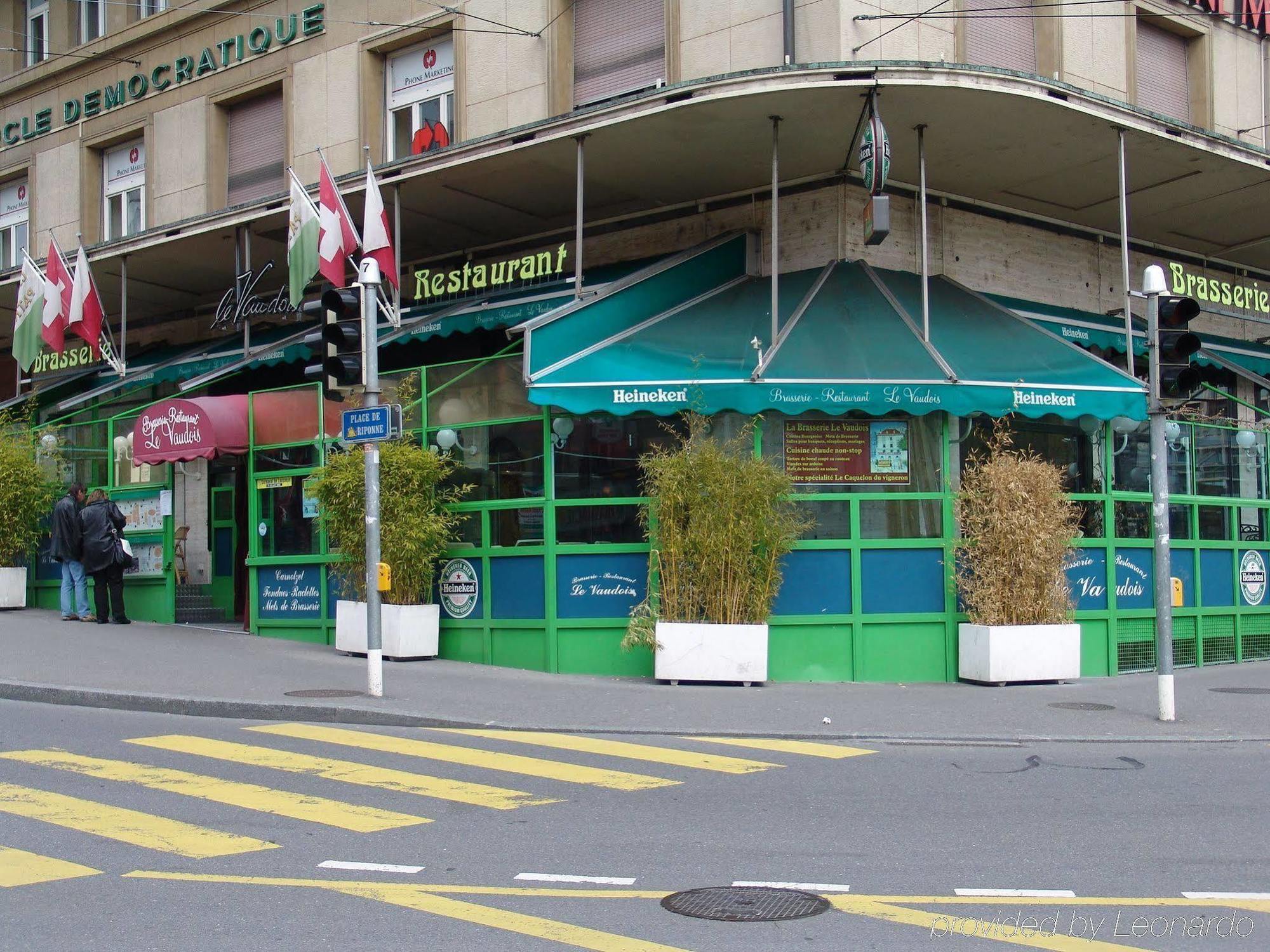Hotel Crystal Lausanne Bagian luar foto
