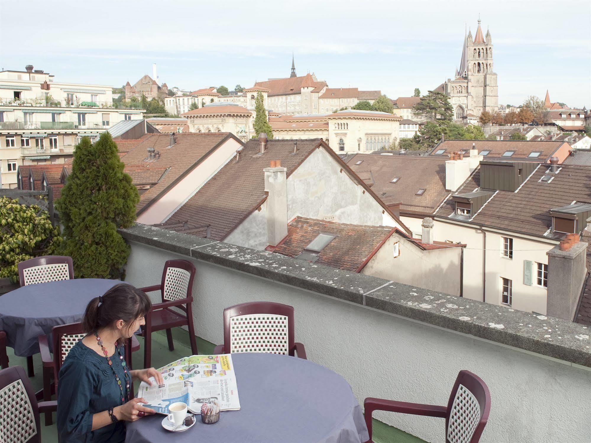 Hotel Crystal Lausanne Bagian luar foto