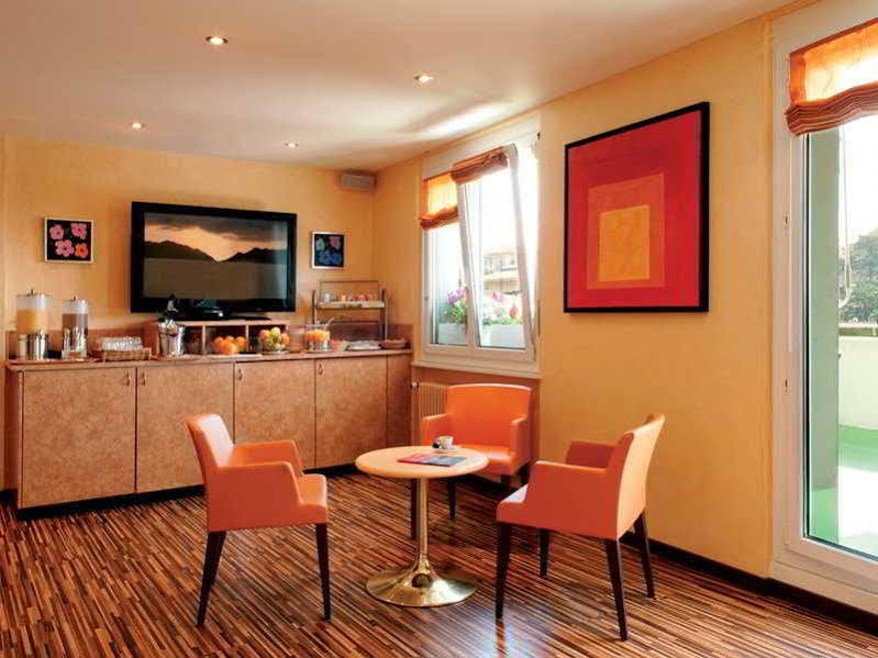 Hotel Crystal Lausanne Bagian luar foto