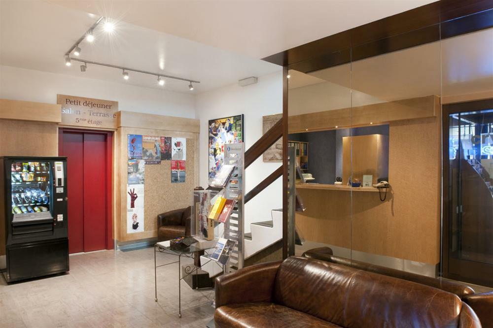 Hotel Crystal Lausanne Bagian luar foto